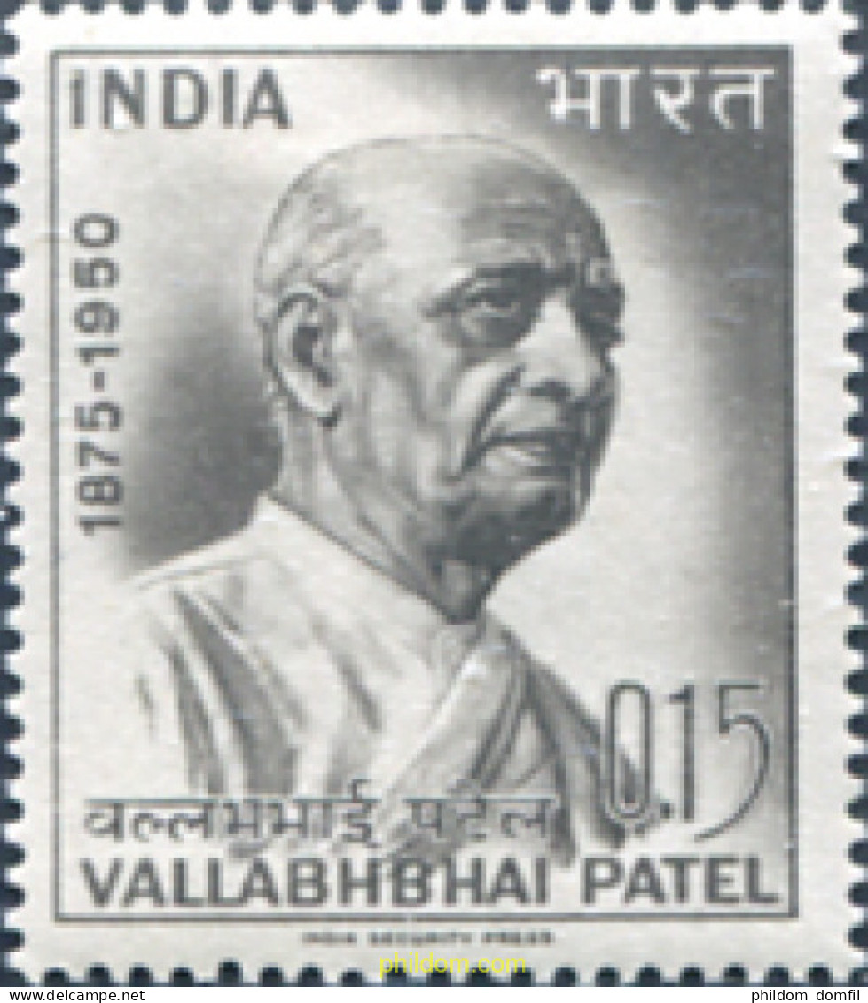 325840 MNH INDIA 1965 PERSONAJE - Unused Stamps