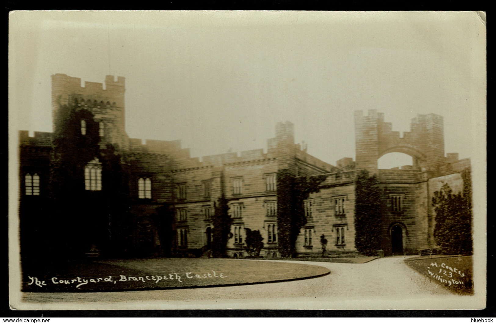 Ref 1605 -  1917 Real Photo Postcard - Brancepeth Castle Courtyard - County Durham - Andere & Zonder Classificatie