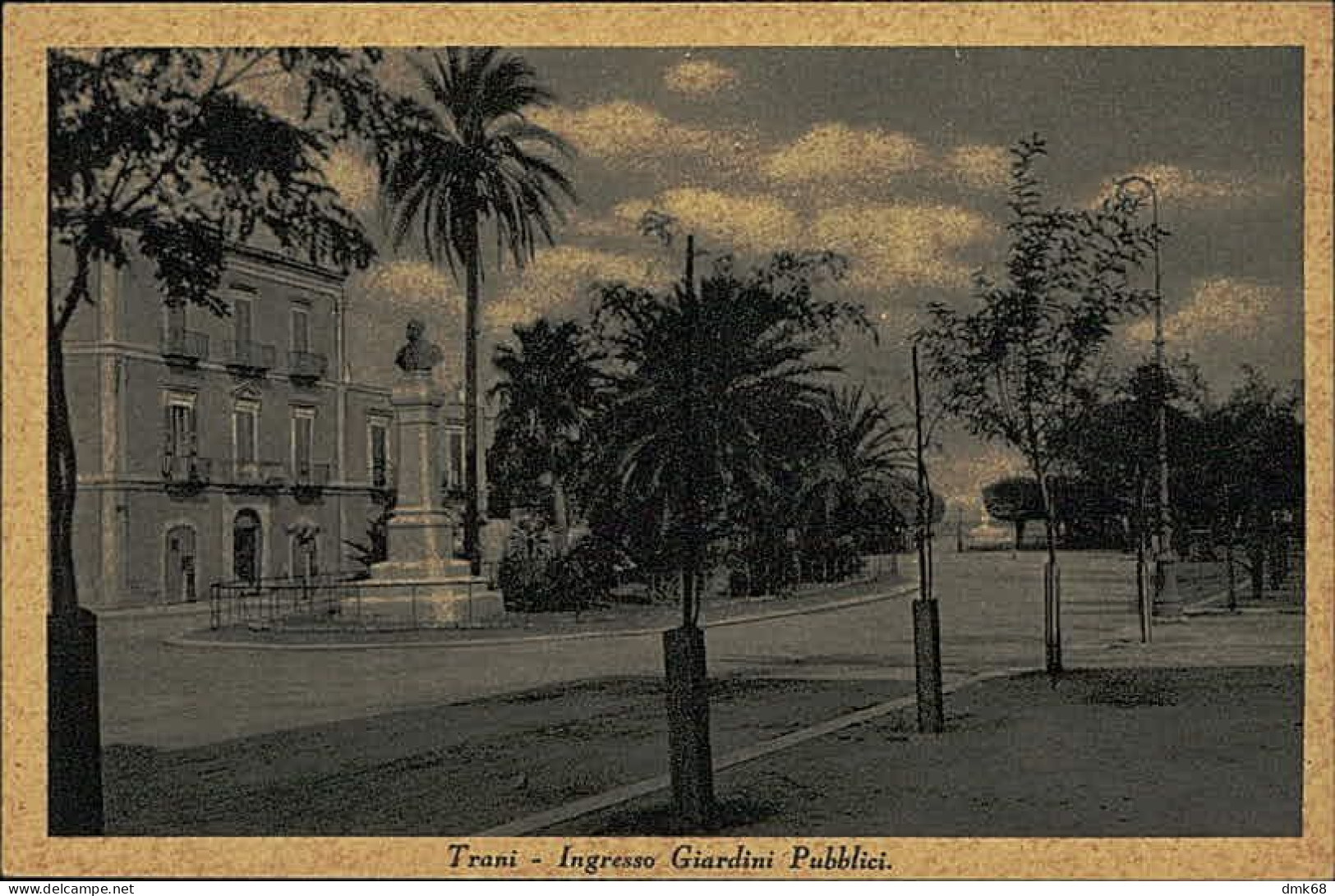 TRANI - INGRESSO GIARDINI PUBBLICI - EDIZIONE DE RISI - 1930s (15174) - Trani