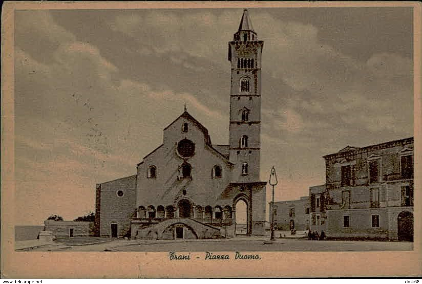 TRANI - PIAZZA DUOMO - EDIZIONE CAPELLO - SPEDITA 1936 (15177) - Trani