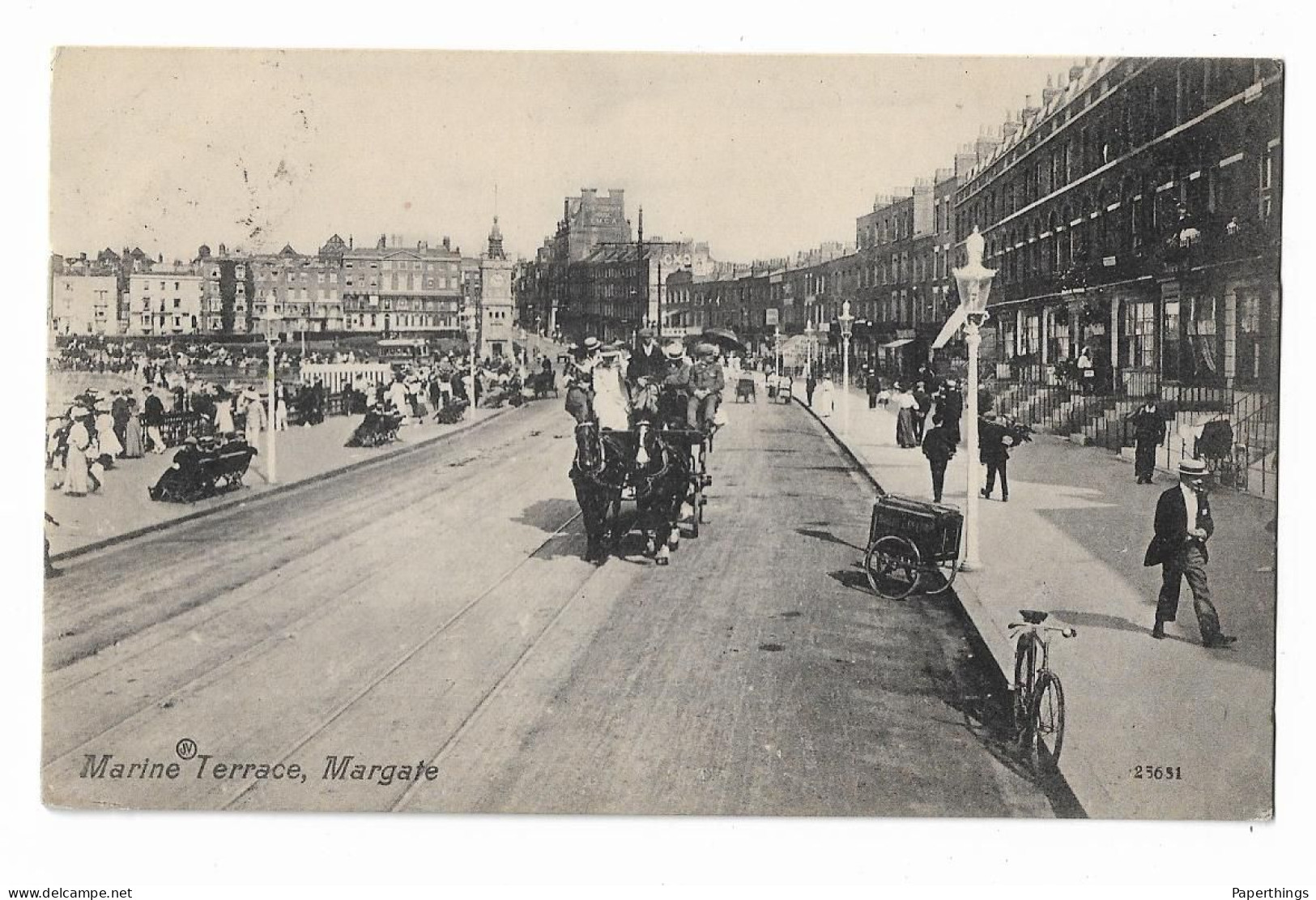 Postcard, Kent, Margate, Marine Terrace, Horse And Carriage, Street, Road, People, House, 1909. - Margate