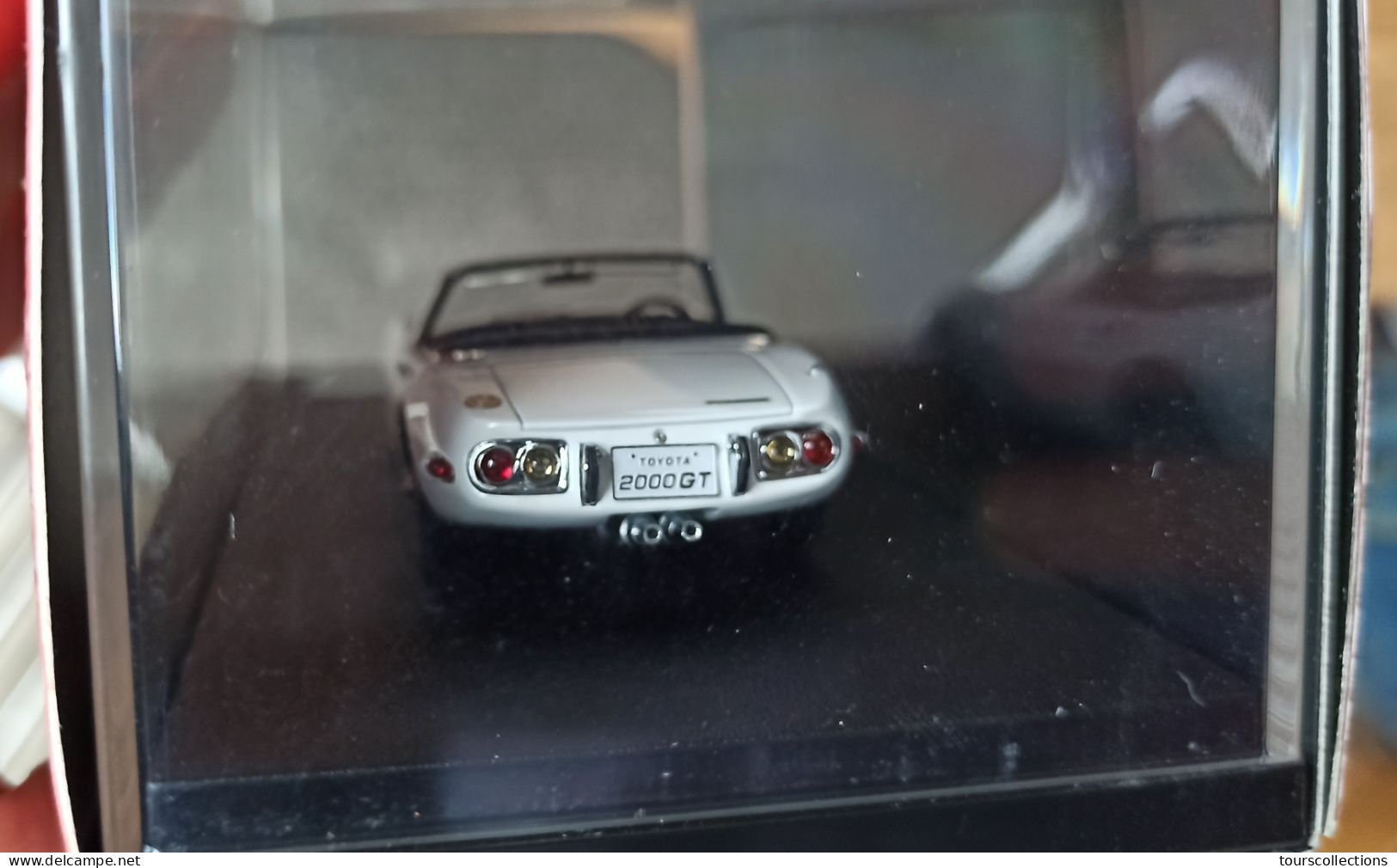 1/43 MIRAGE - HPI TOYOTA 2000GT Open Top 1967 - 1970 - Ref: 8328