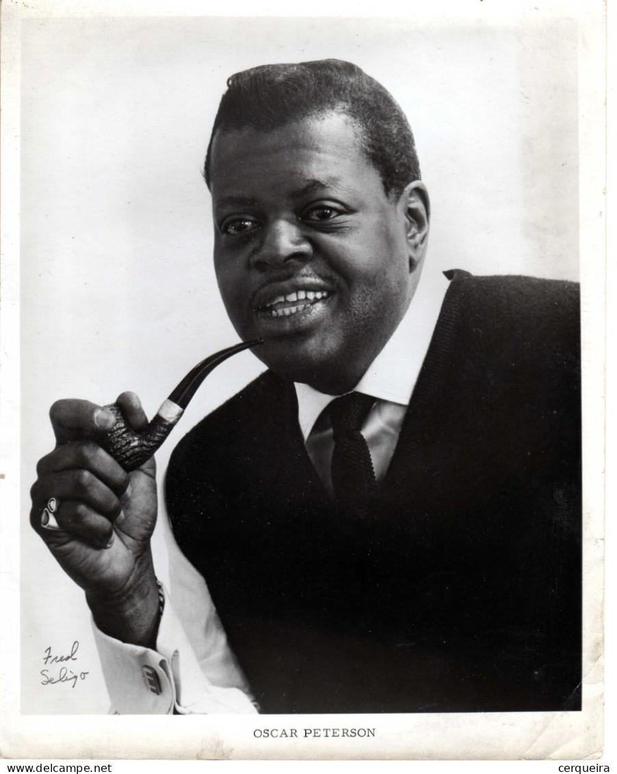 Oscar Peterson (1925-2007) - Canadian Virtuoso Jazz Pianist -4 PHOTOS -26X20cm - Manifesti & Poster