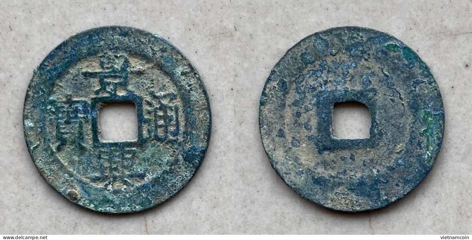 Ancient Annam Coin Canh Hung Thong Bao Le  Kings Under The Trinh 1740-1776 - Viêt-Nam