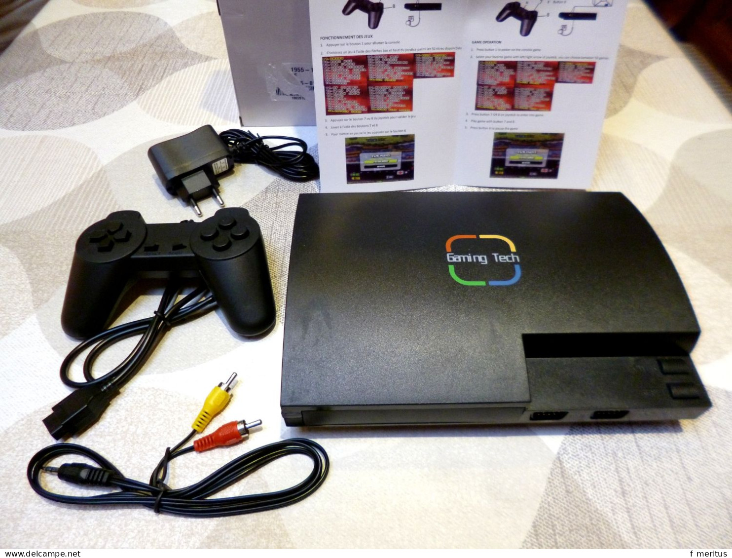 GAME TECH  Petite Console De Jeu D'arcade Sur TV 50 Jeux Kleine Gameconsole 50 Spellen NEW - Andere & Zonder Classificatie