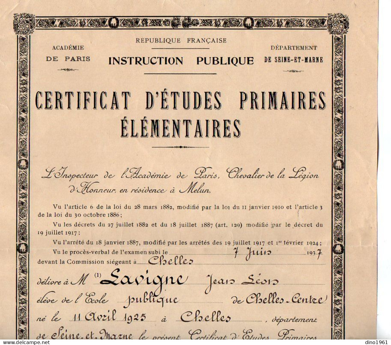 VP21.840 - PARIS X MELUN 1937 - RF - Certificat D'Etudes Primaires Elémentaires - Mr J.L. LAVIGNE Né à CHELLES - Diplomas Y Calificaciones Escolares