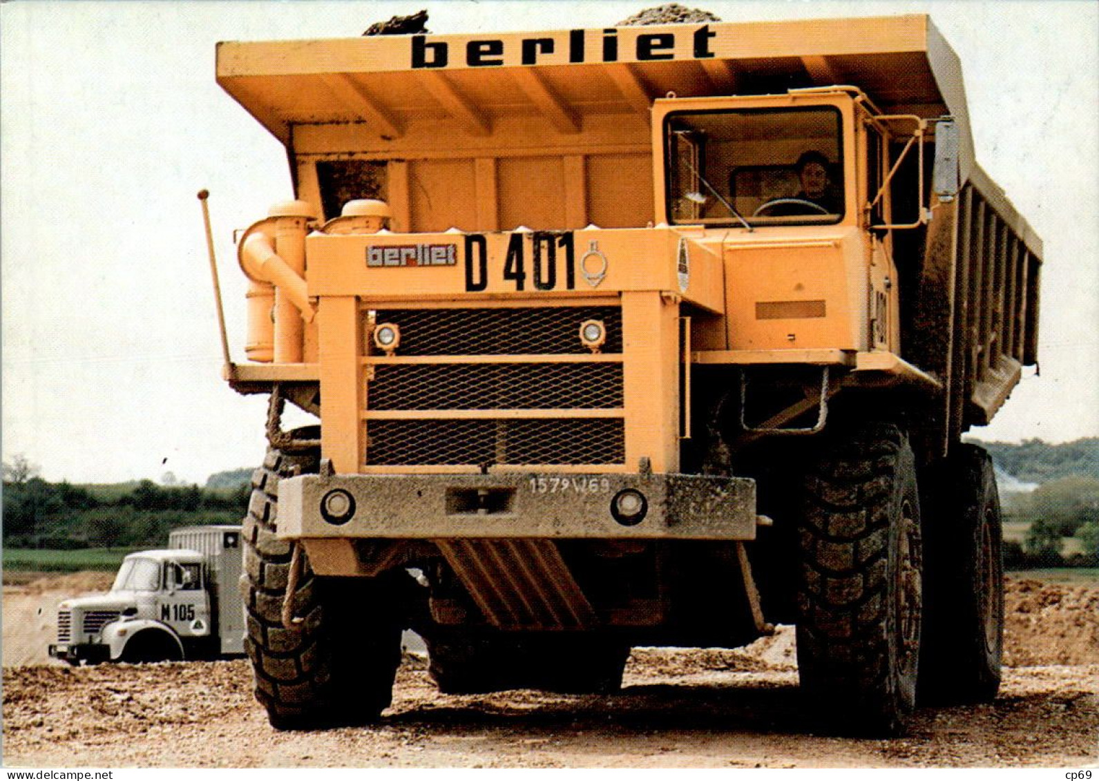 Carte Postale Moderne Camion Berliet Type T 45 Année 1967 ... Camiónトラック Véhicule Veicolo 车辆 Vehículo 車両 TB.Etat - Camions & Poids Lourds