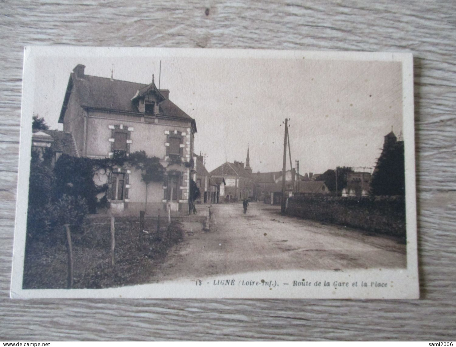 44 LIGNE ROUTE DE LA GARE ET LA PLACE - Ligné