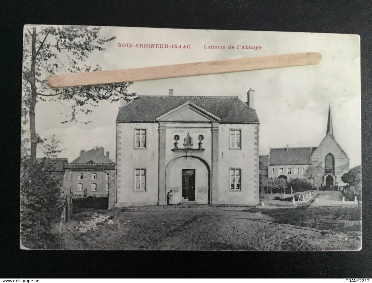 - BOIS SEIGNEUR ISAAC «  LAITERIE DE L’ABBAYE,CAFÉ DE L’ABBAYE 1913 ,PANORAMA,ANIMÉE. - Eigenbrakel