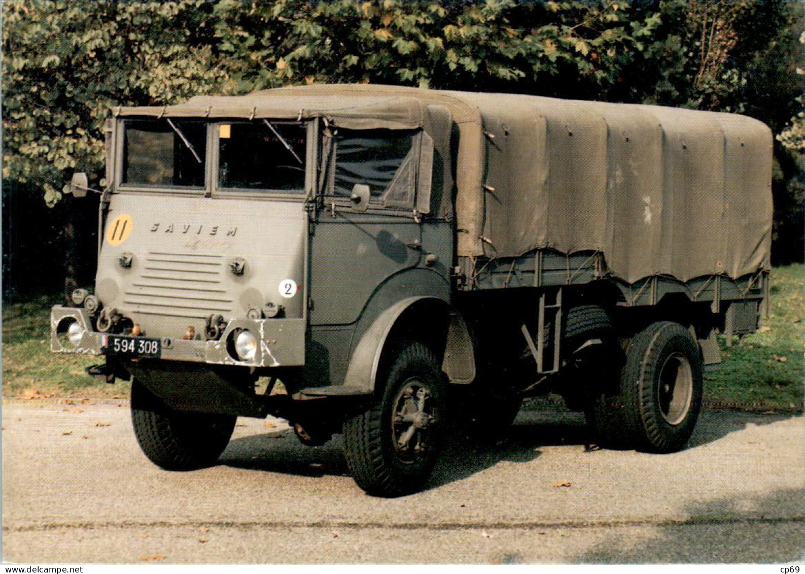 Carte Postale Moderne Camion Saviem Type 2152 4 X 4 Armée Année 1957... Camiónトラック Véhicule Veicolo 车辆 Vehículo 車両 - Transporter & LKW