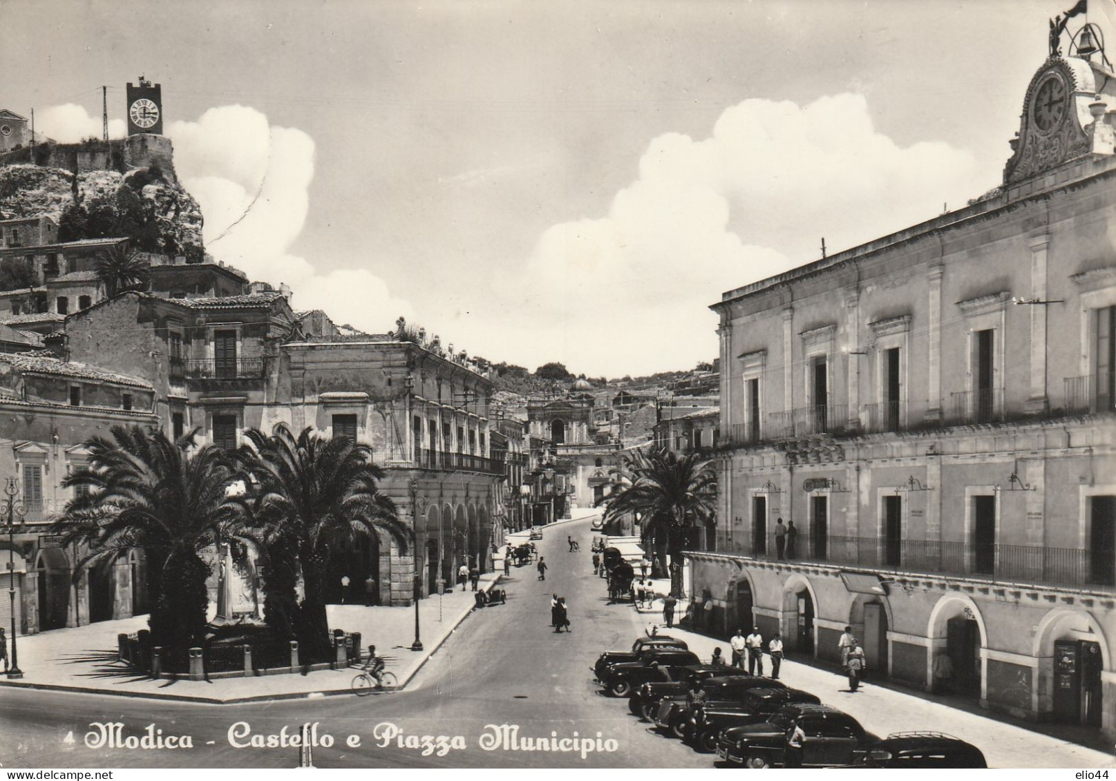 Sicilia - Modica - Castello E Piazza Municipio - - Modica