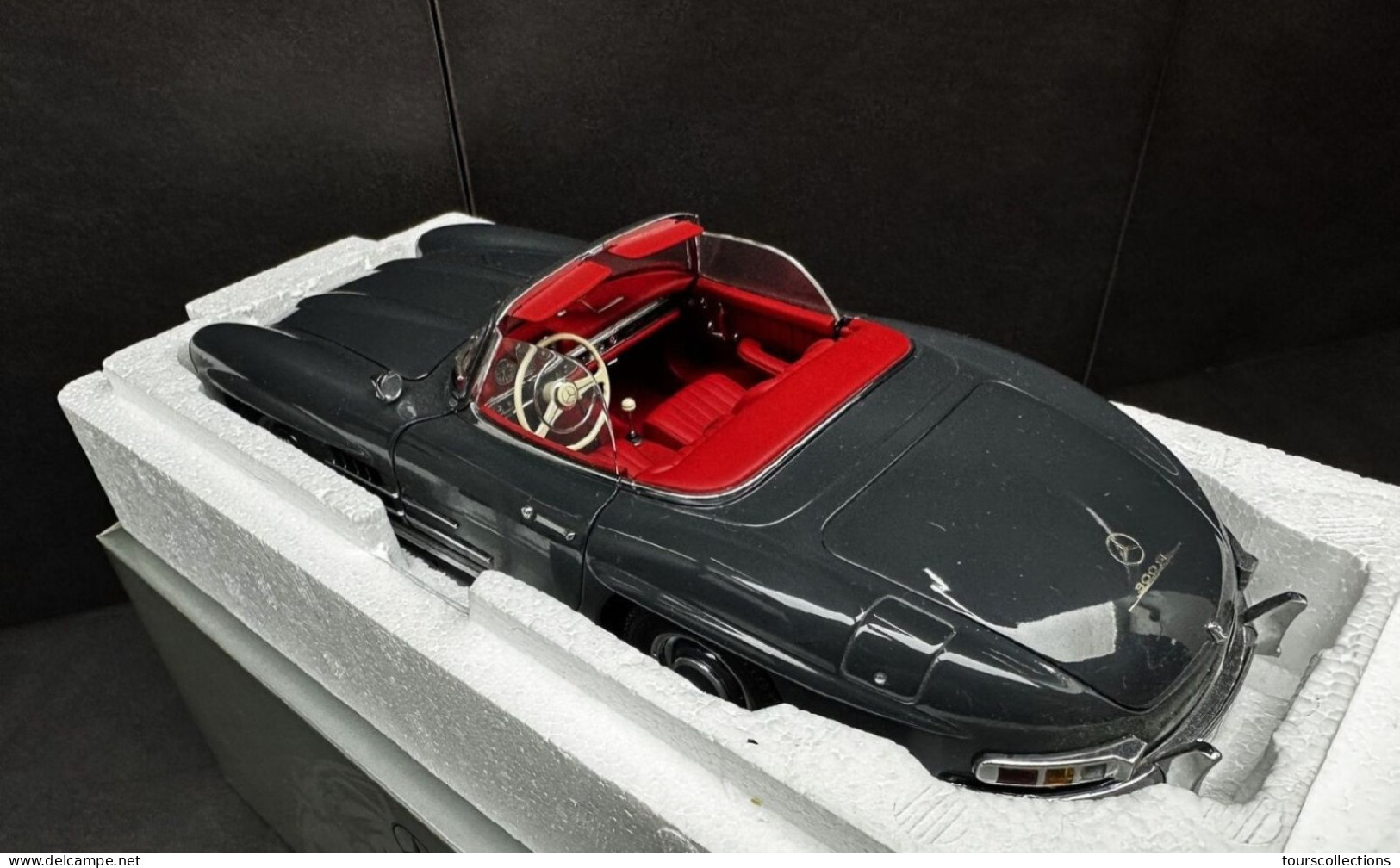 1/18 MINICHAMPS - MERCEDES 300 SL Roadster GRIS FONCE Avec 4 Ouvrants ! Ref: B6 604 0550 - Minichamps