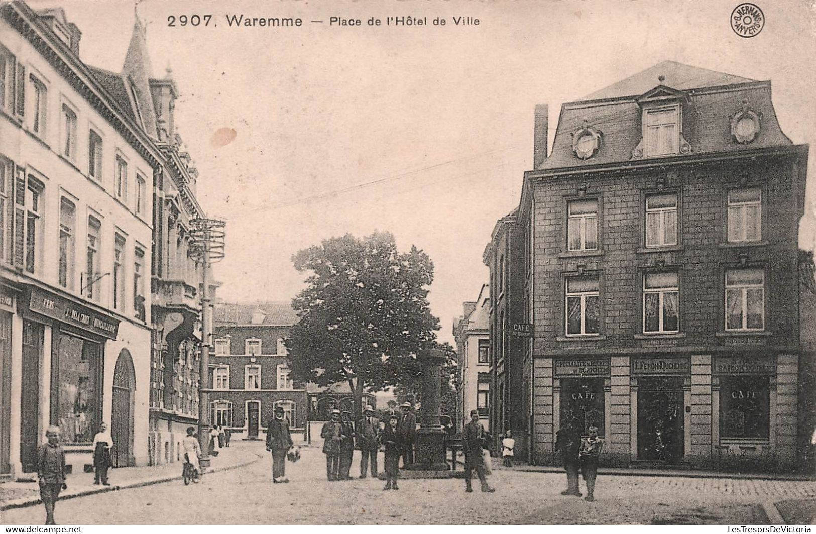 BELGIQUE - Waremme -  Place De L'hotel De Ville - Belle Animation - Carte Postale Ancienne - Borgworm