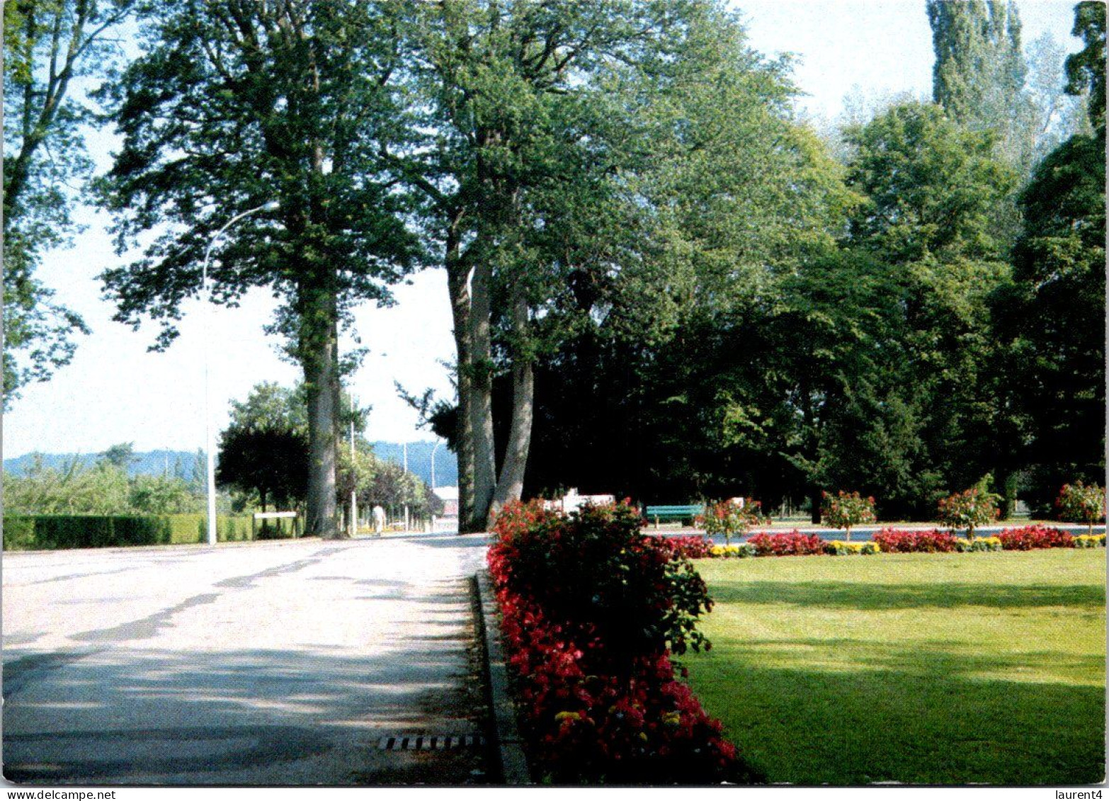 (3 P 55) France - Parc Hopital De La Musse A St Sébastien De Morsent - Santé