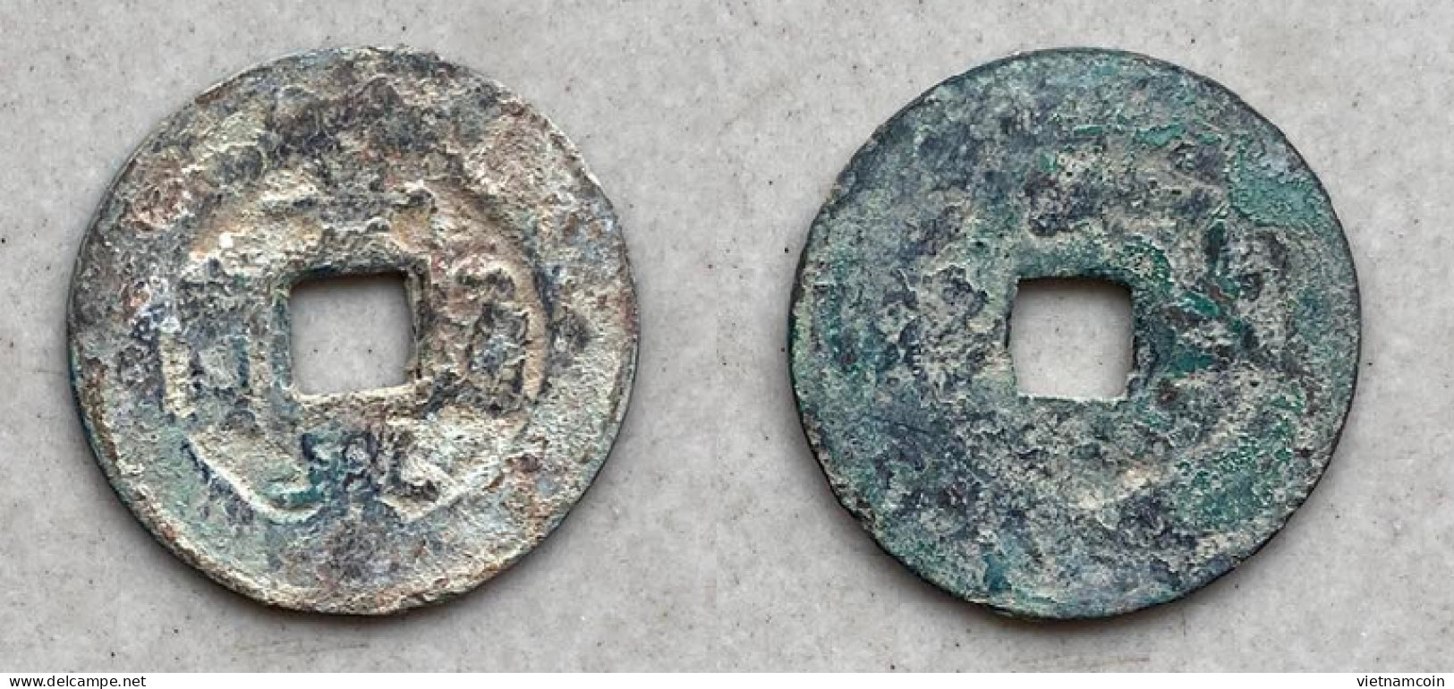 Ancient Annam Coin Canh Hung Thong Bao Reverse Thai- Le  Kings Under The Trinh 1740-1776 - Viêt-Nam