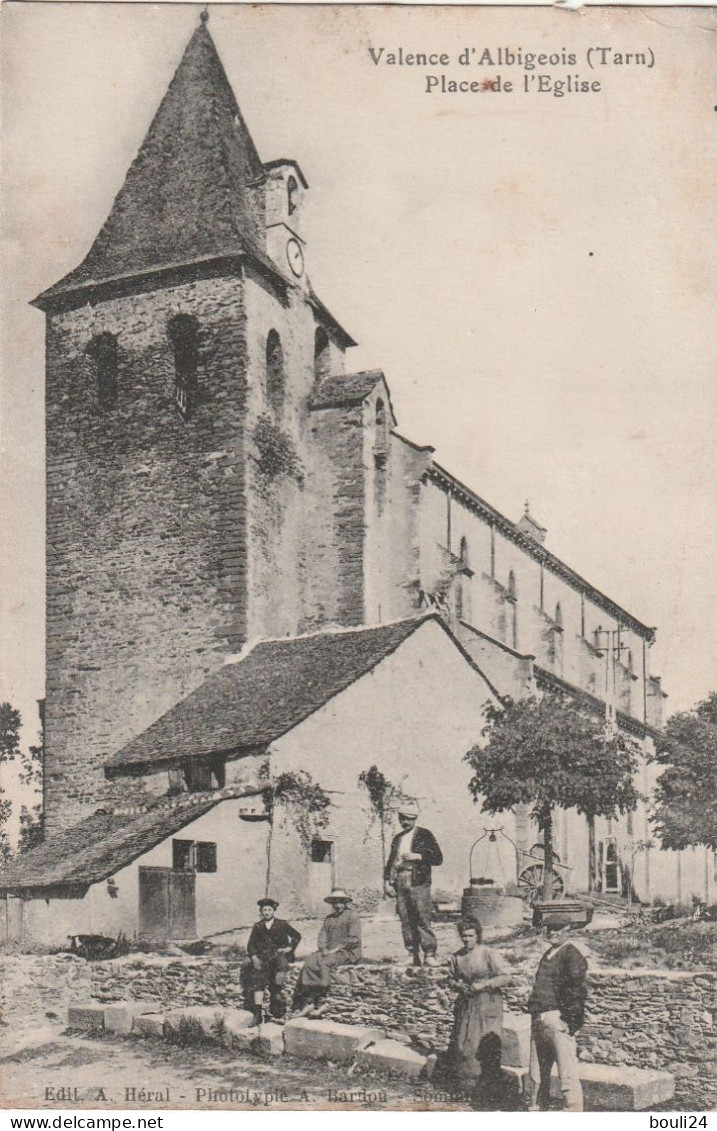 PR -  VALENCE D'ALBIGEOIS DANS LE TARN  PLCE DE L'EGLISE CPA  TRES ANIMEE - Valence D'Albigeois