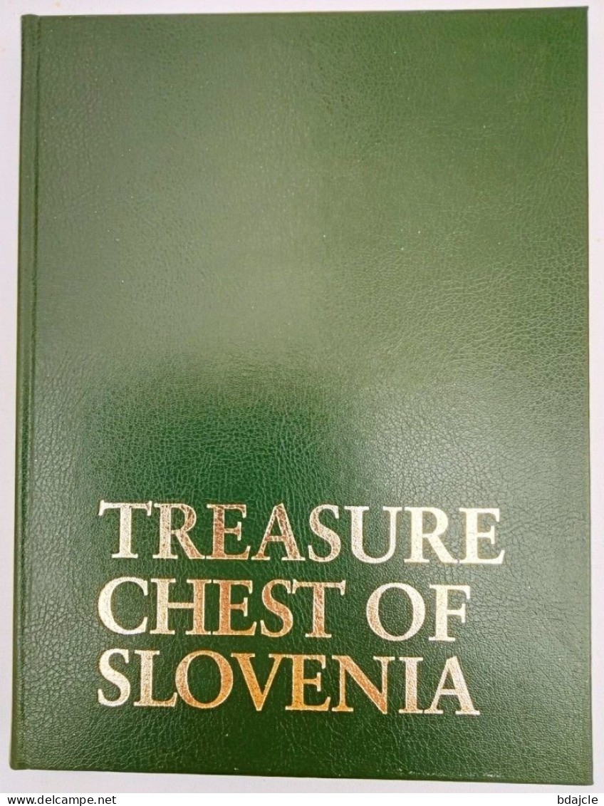 Treasure Chest Of Slovenia - Quasi Neuf De 335 Pages NB Et Couleur - Europe