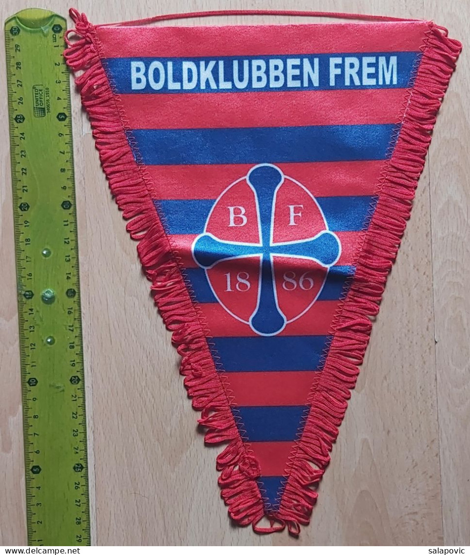 Boldklubben Frem Denmark FOOTBALL CLUB Fussball Futebol Soccer Calcio   PENNANT, SPORTS FLAG FLAG ZS 1 KUT - Habillement, Souvenirs & Autres