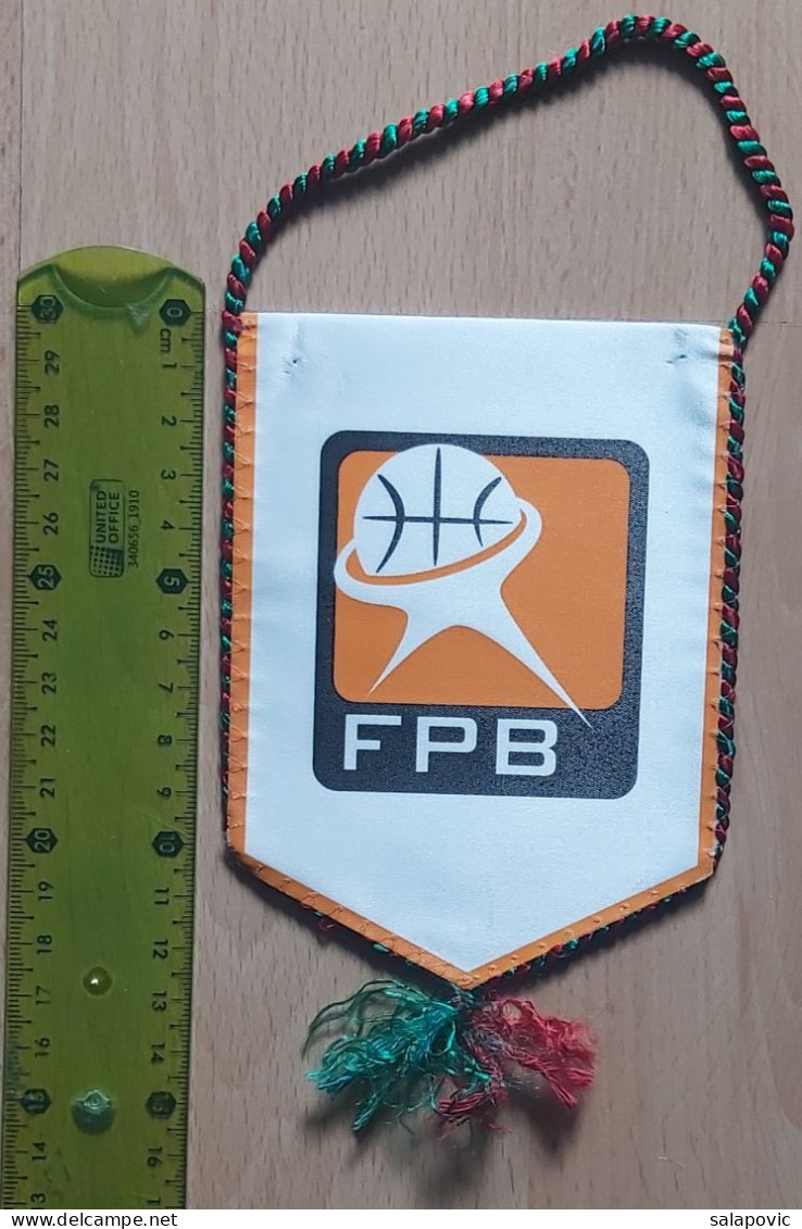 FEDERAÇÃO PORTUGUESA DE BASQUETEBOL PORTUGUESE FEDERATION OF BASKETBALL Portugal  PENNANT, SPORTS FLAG FLAG ZS 1 KUT - Bekleidung, Souvenirs Und Sonstige