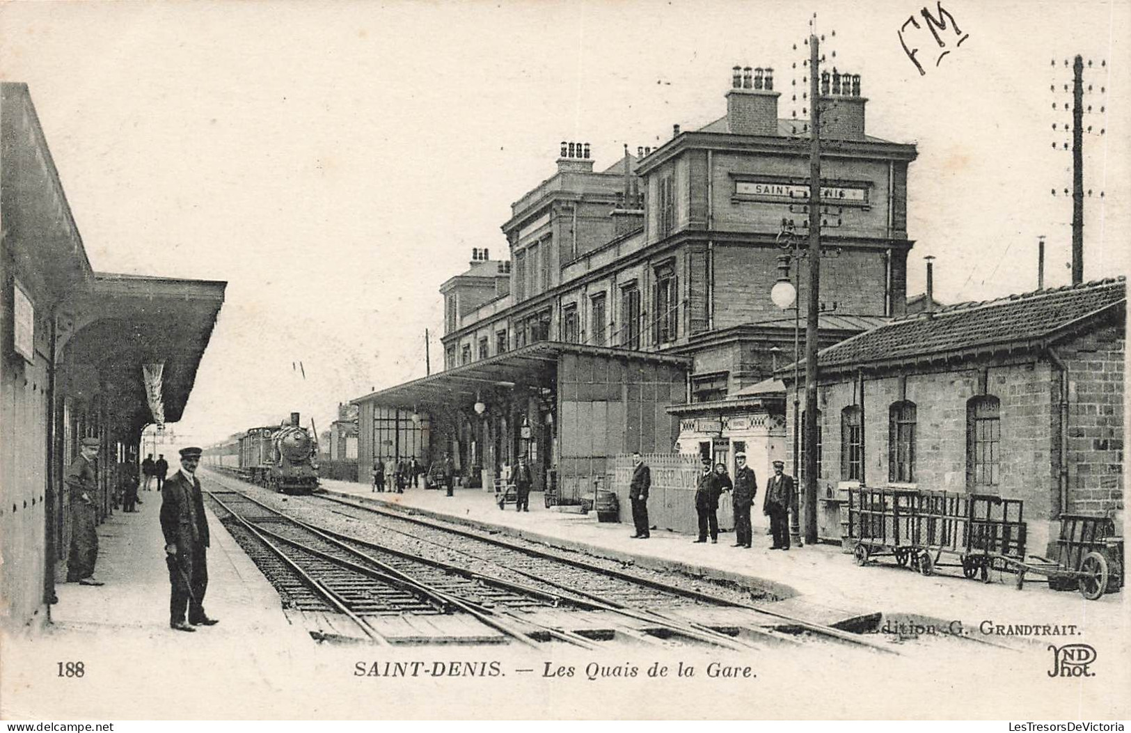 France - Saint Denis - Les Quai De La Gare - Edit. G. Grandtrait - Animé - Train - Carte Postale Ancienne - Saint Denis