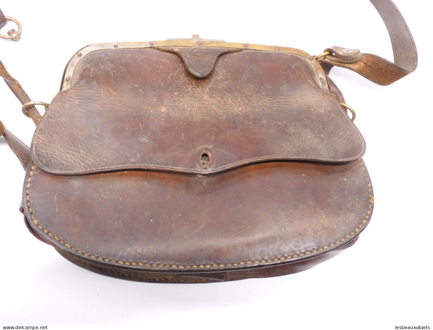 -ANCIENNE SACOCHE CUIR BESACE CAISSE LAITIER POMPISTE Ou AUTRE La Sellerie EB    E - Leather Goods 