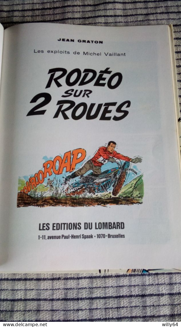 MICHEL VAILLANT  " Rodéo Sur 2 Roues "      LOMBARD Comme Neuve - Michel Vaillant