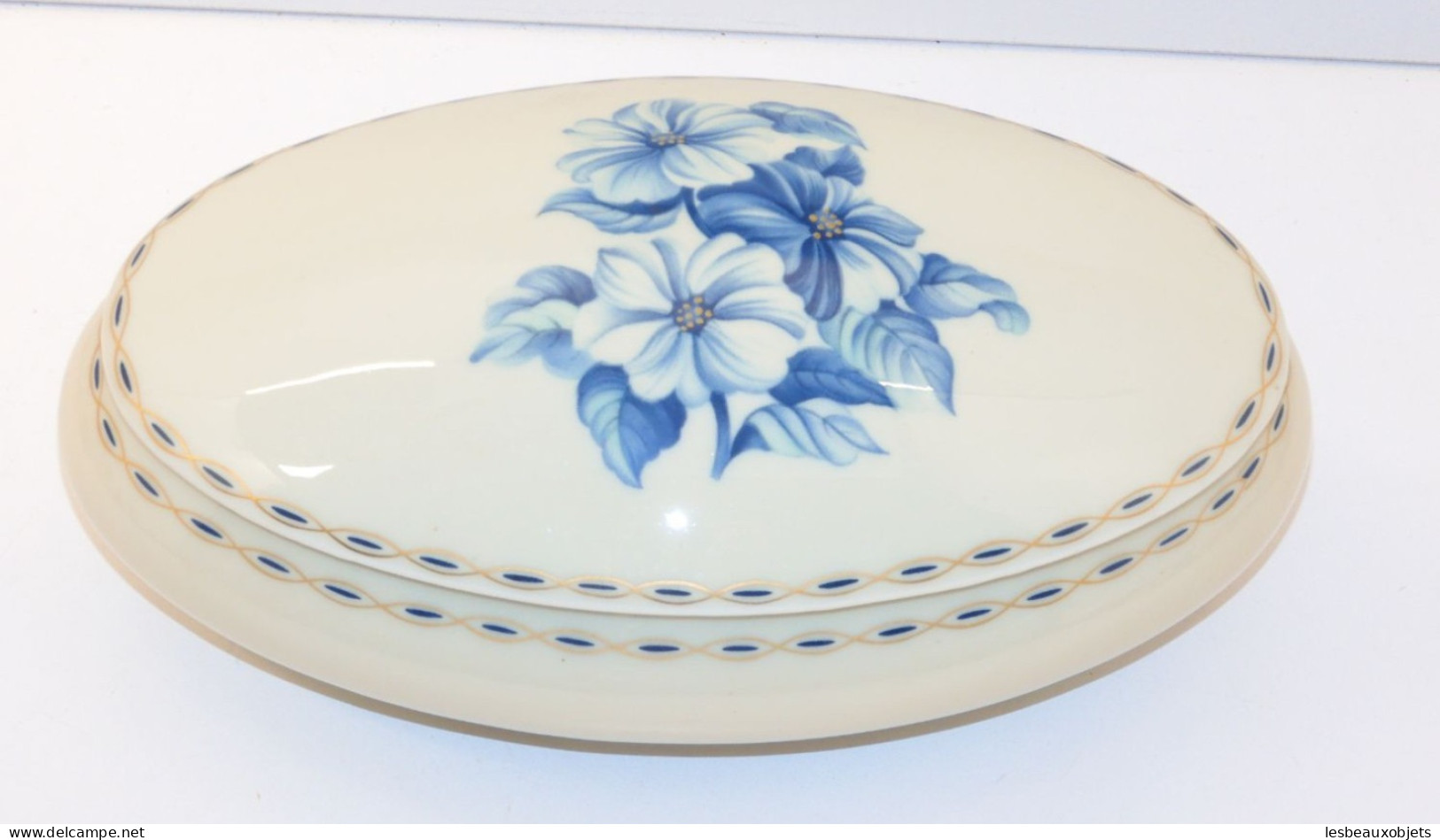 -ANCIENNE GRANDE BOITE BONBONNIERE PORCELAINE LIMOGES J SEIGNOLLES Vitrine    E - Limoges (FRA)