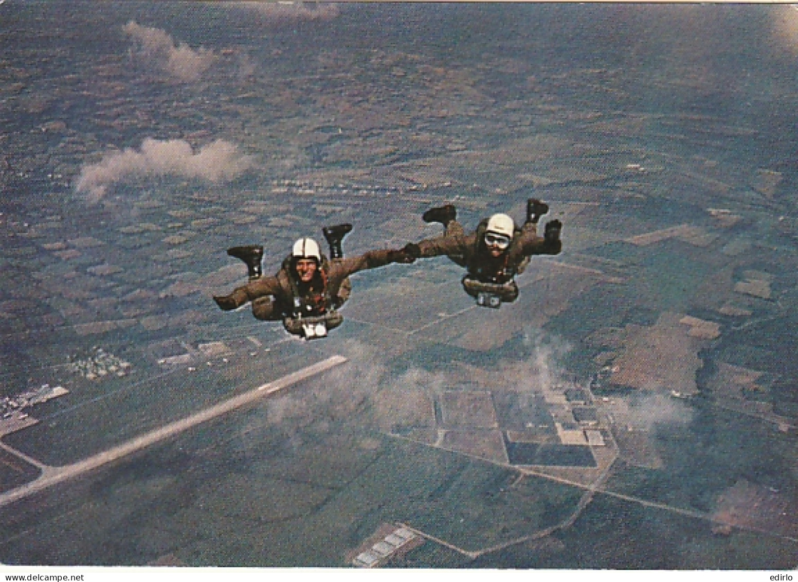***  PAU MILITARIA ***  Parachutistes Pau Photo  Dujardin- Neuve TTB - Paracadutismo