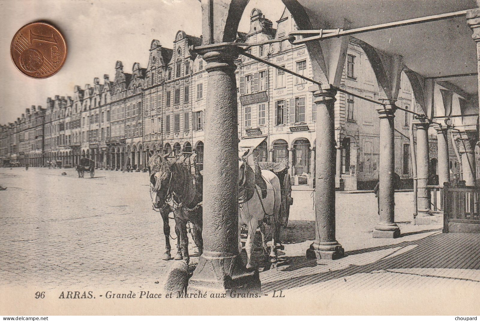 62 -  Carte Postale Ancienne De  ARRAS  Grande Place Et Marché Aux Grains - Arras