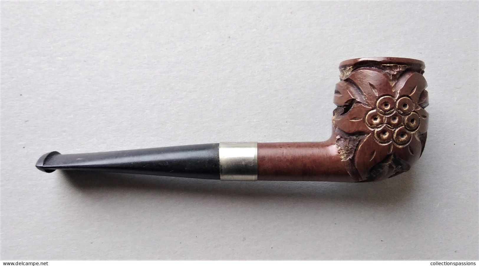 - Ancienne Pipe - Camelia - Fleurs Sculptées - - Pipas En Madera De Brezo ( Bruyere)