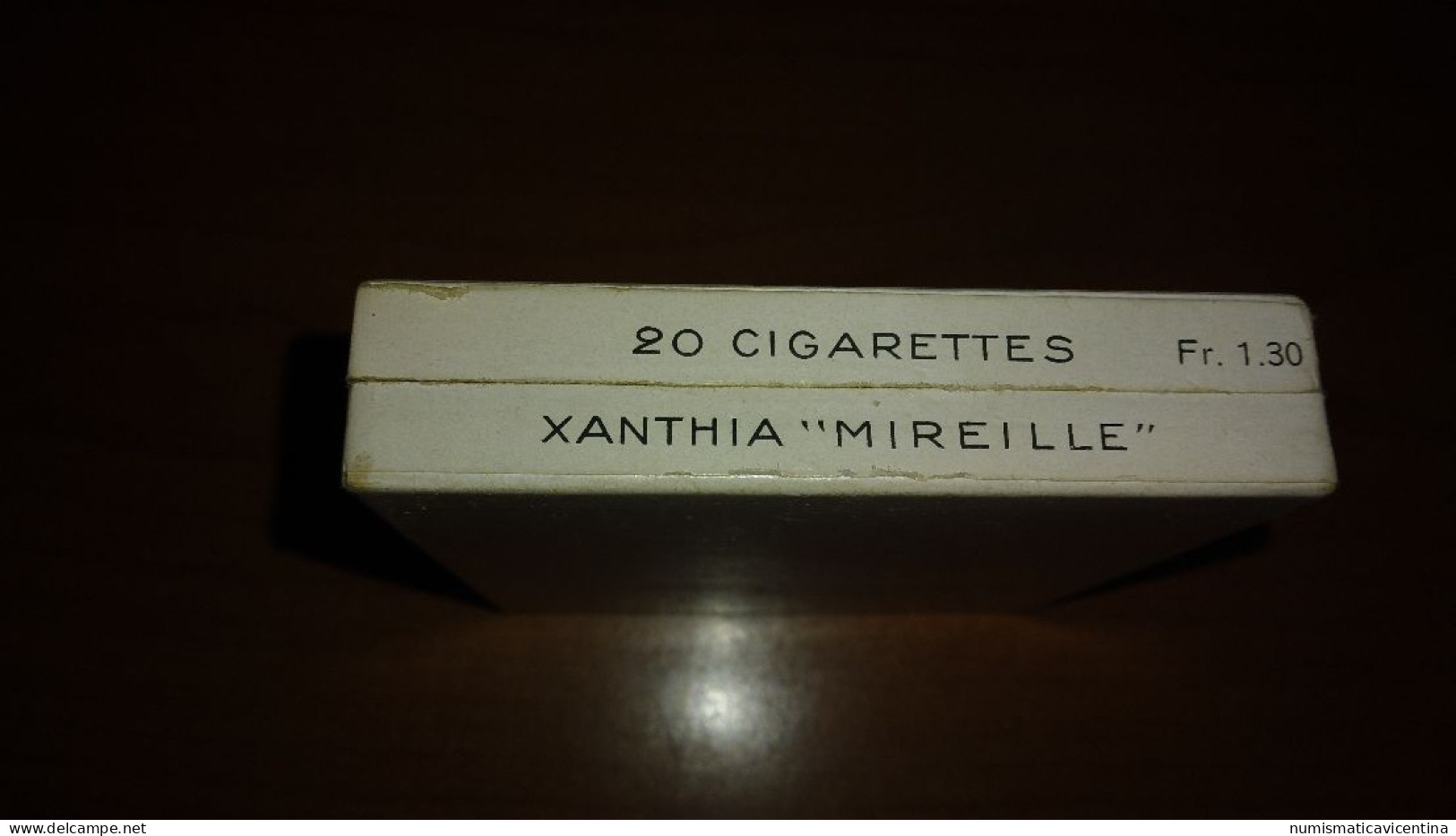 Box Cigarettes Sigarette Xantia Mireille Suisse Svizzera  20 Sigarette Da 1,30 Francs Switwerland Scatola Box Vuoto - Tabaksdozen (leeg)