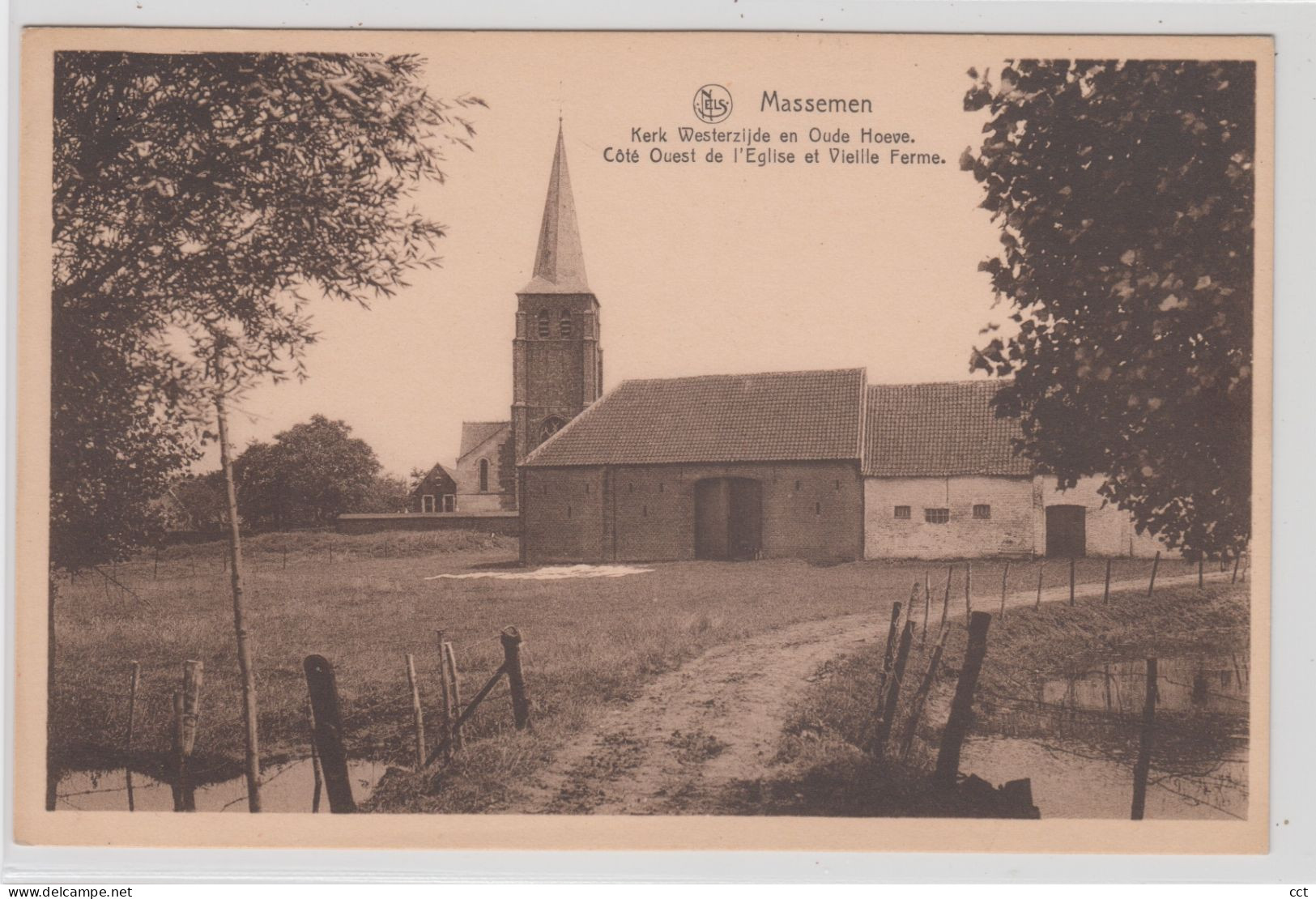 Massemen  Wetteren   Kerk Westerzijde En Oude Hoeve - Wetteren