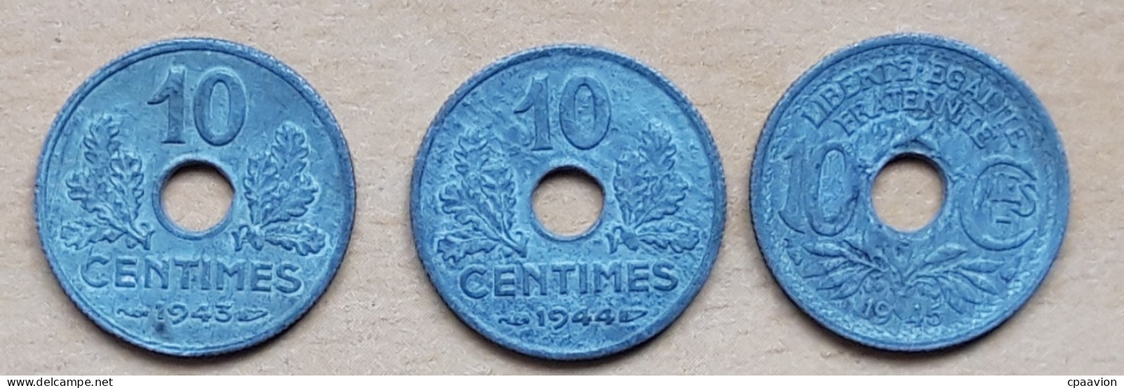 3 PIÈCES: 10 CENTIMES (1943, 1944, 1945) - 10 Centimes