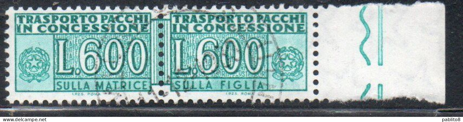 ITALIA REPUBBLICA ITALY REPUBLIC 1955 1981 PACCHI IN CONCESSIONE PARCEL POST STELLE STARS 1979 LIRE 600 USATO USED OBLIT - Colis-concession
