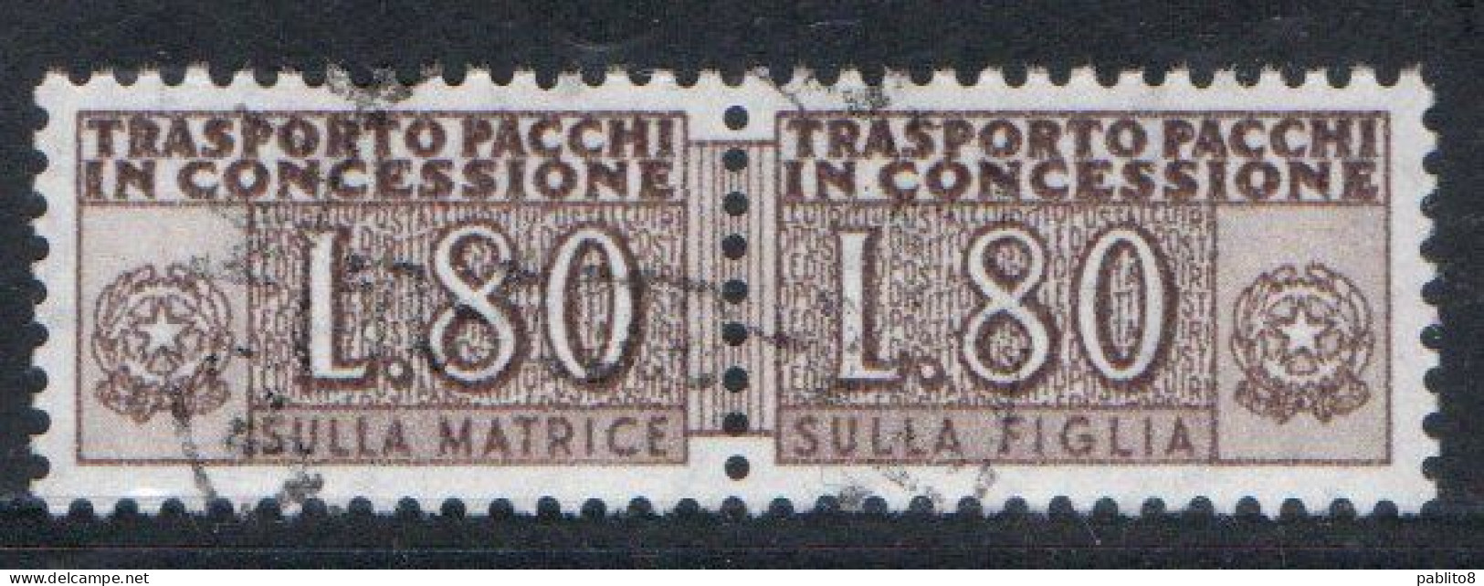 ITALIA REPUBBLICA ITALY REPUBLIC 1955 1981 PACCHI IN CONCESSIONE PARCEL POST STELLE STARS 1960 LIRE 80 USATO USED OBLIT - Concessiepaketten