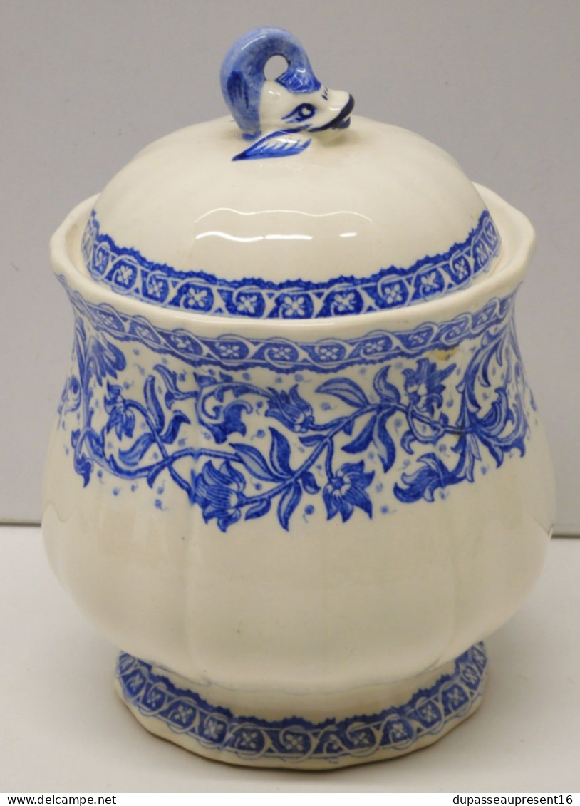 -POT COUVERT SUCRIER CERAMIQUE GIEN Modèle ROUEN Ou DELFT BLEU BOUTON DAUPHIN     E - Gien (FRA)