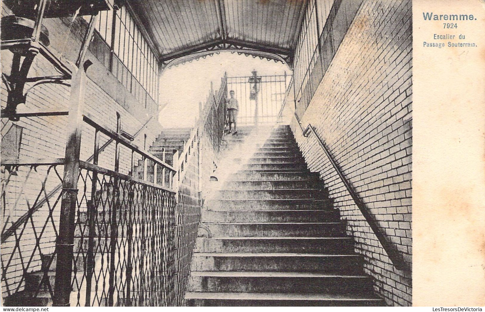 BELGIQUE - Escalier Du Passage Souterrain - WAREMME - Carte Postale Ancienne - Andere & Zonder Classificatie