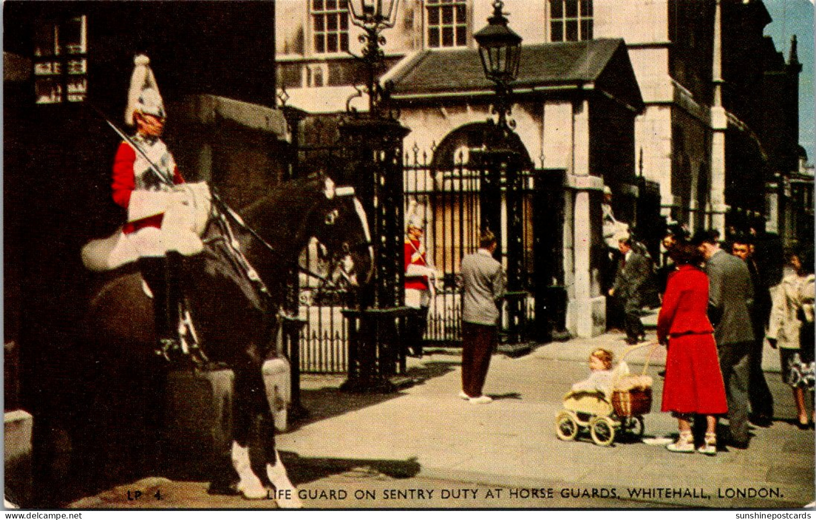 England London Whitehall Life Guard On Sentry Duty At Horse Guards - Whitehall