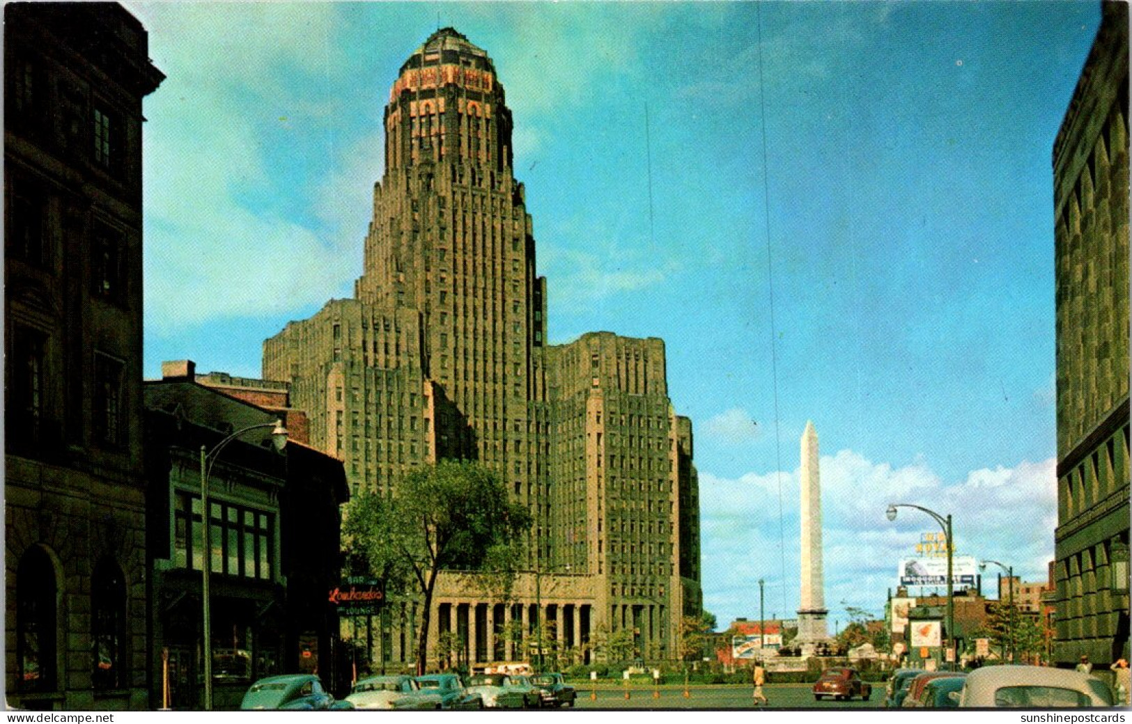 New York Buffalo City Hall And Niagara Square With McKinley Monument At Left - Buffalo