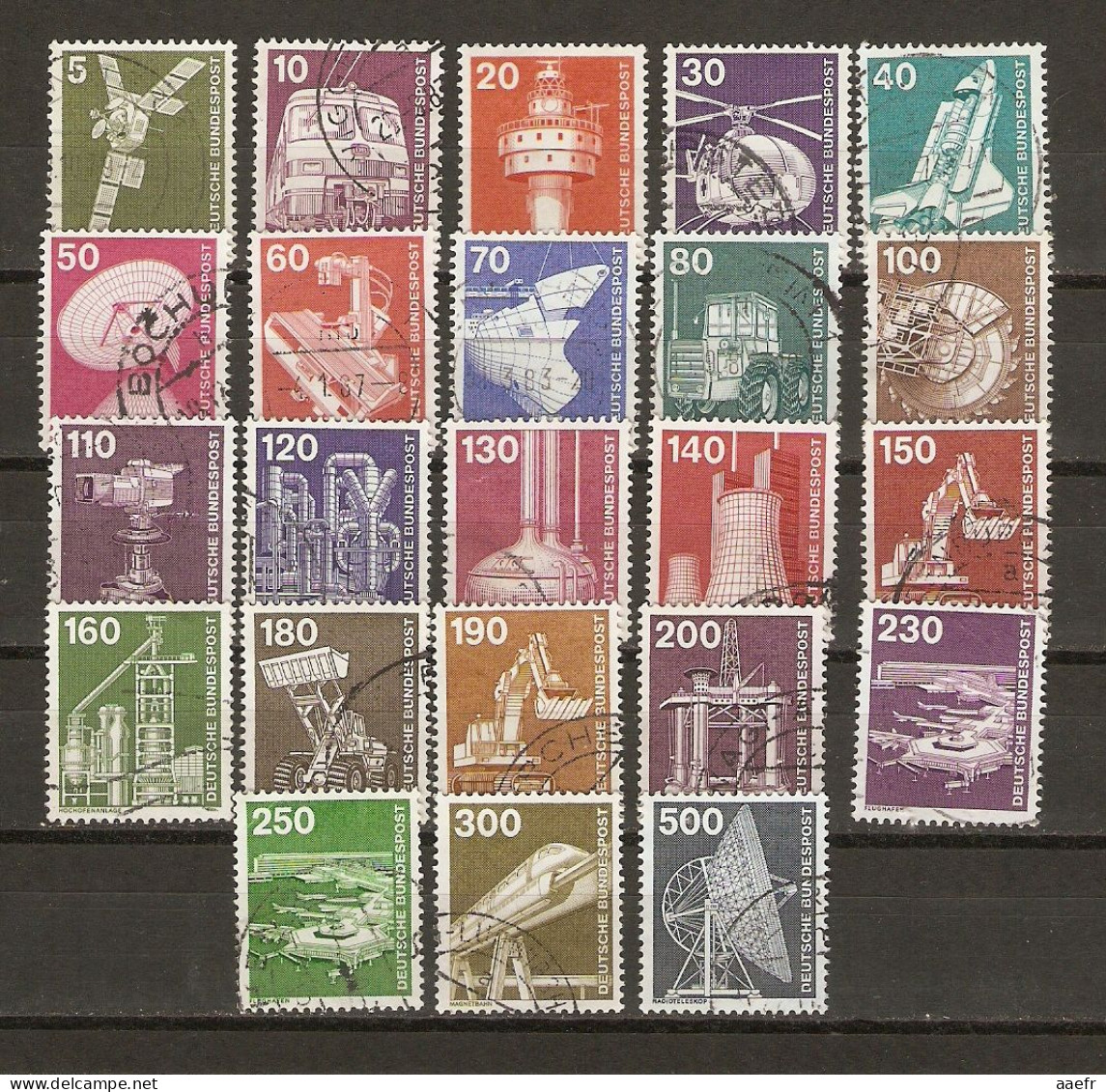 Allemagne Fédérale 1975/99 - 5 Séries Courantes Complètes - 165° - Châteaux, Industries, Curiosités, Femmes, Accidents - Vrac (max 999 Timbres)