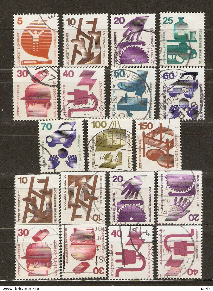 Allemagne Fédérale 1975/99 - 5 Séries Courantes Complètes - 165° - Châteaux, Industries, Curiosités, Femmes, Accidents - Vrac (max 999 Timbres)