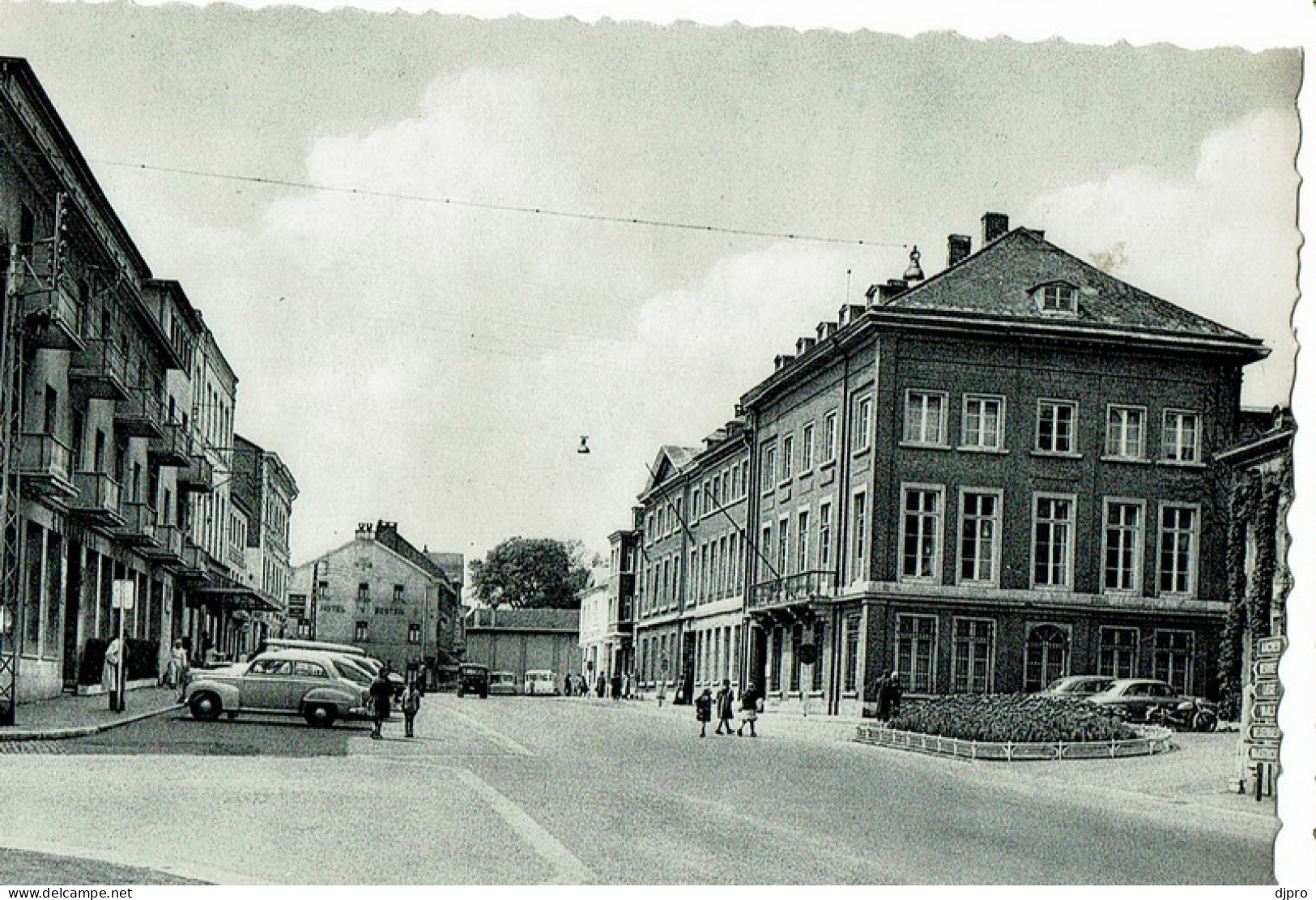 Eupen  Rue De  L' Hotel De Ville Oldtimers / Car - Eupen