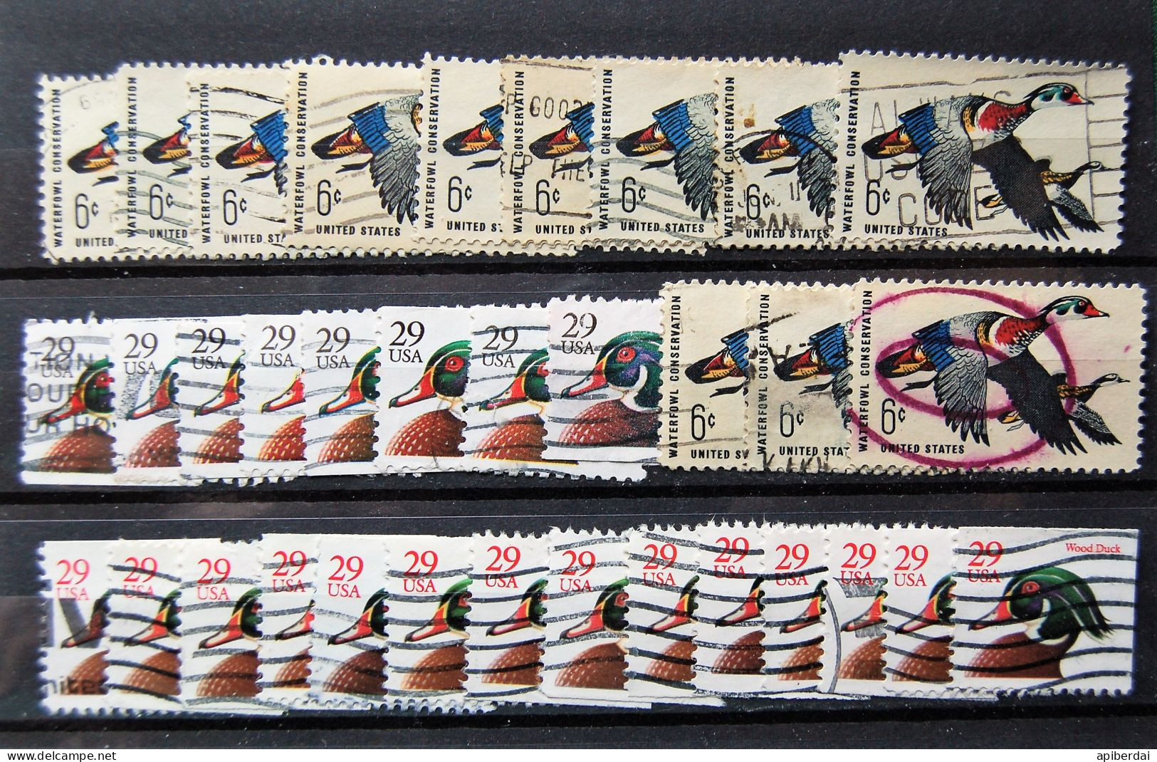 Duck  - Small Batch Of 35 Stamps From USA Thema Duck Used - Eenden