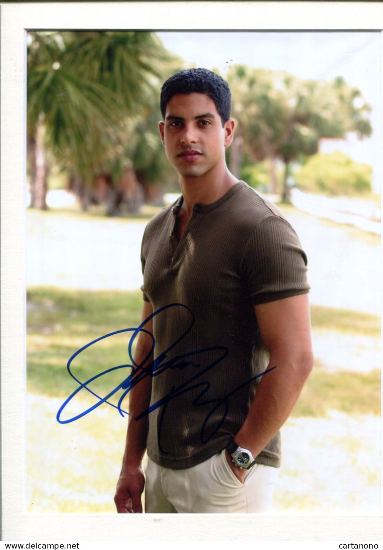 ADAM RODRIGUEZ [série TV Les Experts Miami] - Signature Autographe Sur Photo - Autogramme