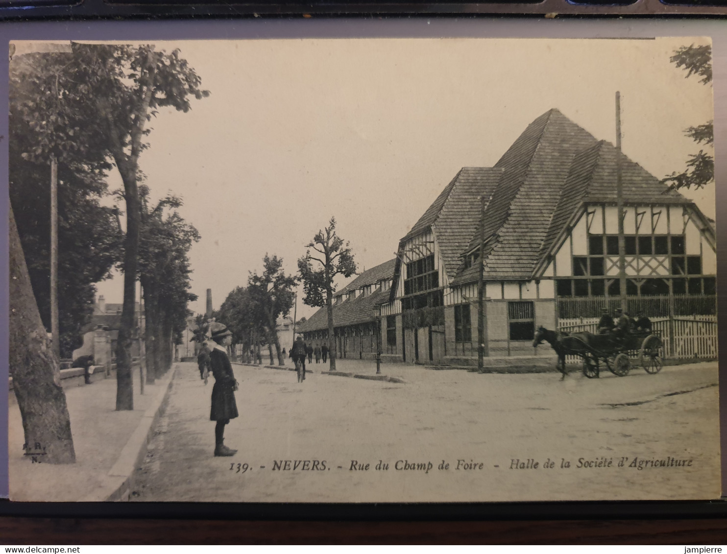 139. Nevers - Rue Du Champ De Foire - Halle De La Société D'Agriculture - Nevers