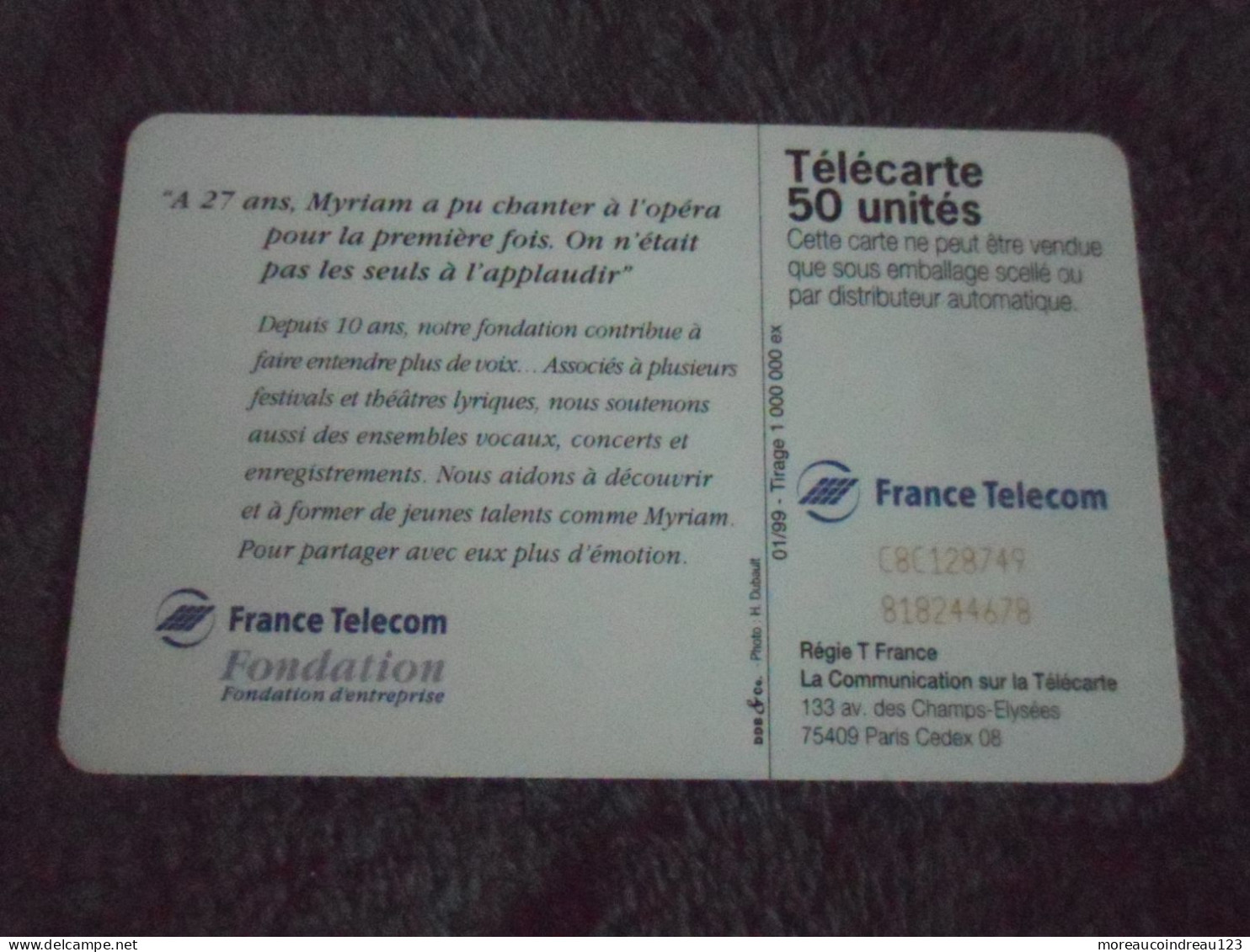 2x Télécartes France Télécom " Fondation "  Myriam/Marc - Telecom Operators