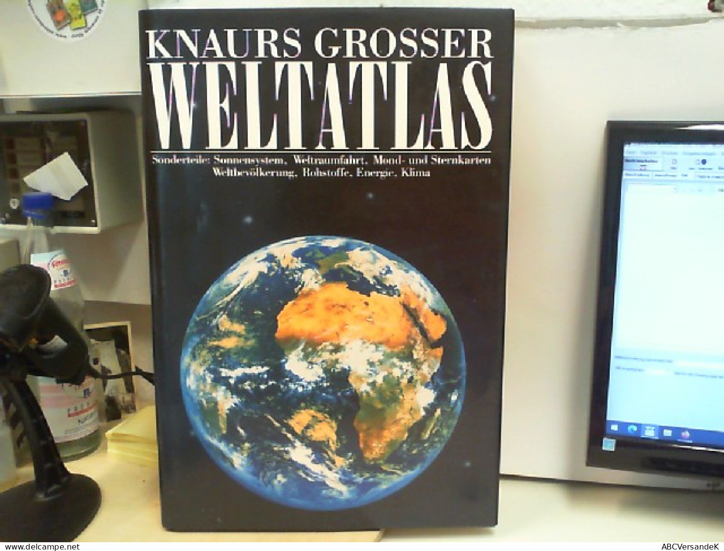 Knaurs Grosser Weltatlas - Sonderteile : Sonnensystem, Weltraumfahrt, Mond - Und Sternkarten, Weltbevölkerung, - Atlanten