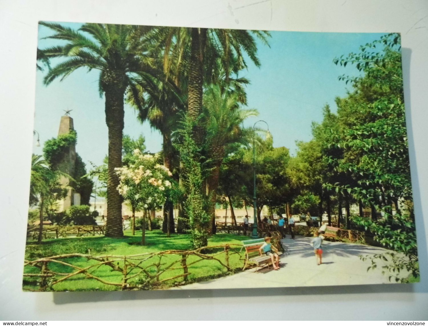 Cartolina Viaggiata "TORRE DEL GRECO Giardini Pubblici" 1971 - Torre Del Greco