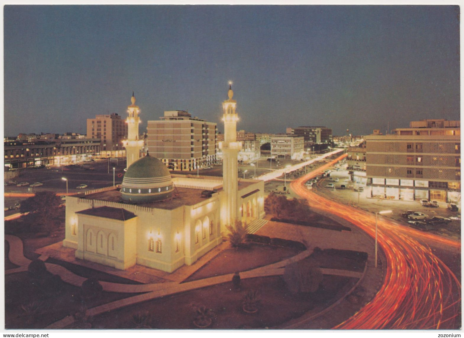 KUWAIT Al-Hilaly Street ABDULLA MUBARAK Mosque OLD POSTCARD  RPPC PC PPC - Koweït