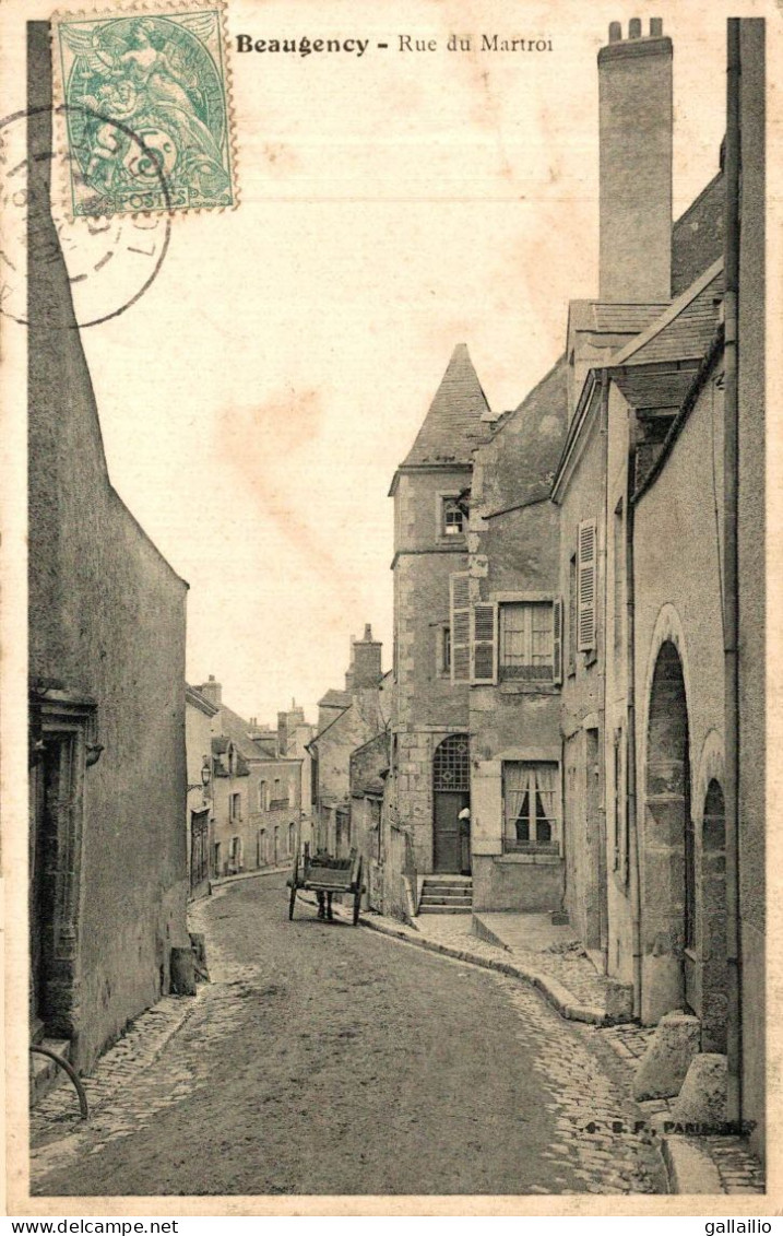 BEAUGENCY RUE DU MARTROI - Beaugency